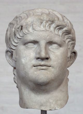 Nero